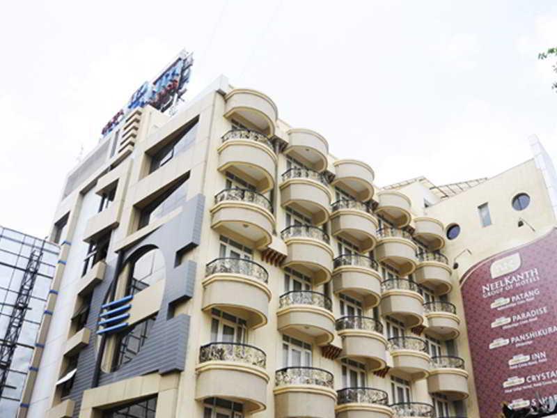 Neelkanth Paradise Hotel อาเมดาบัด ภายนอก รูปภาพ
